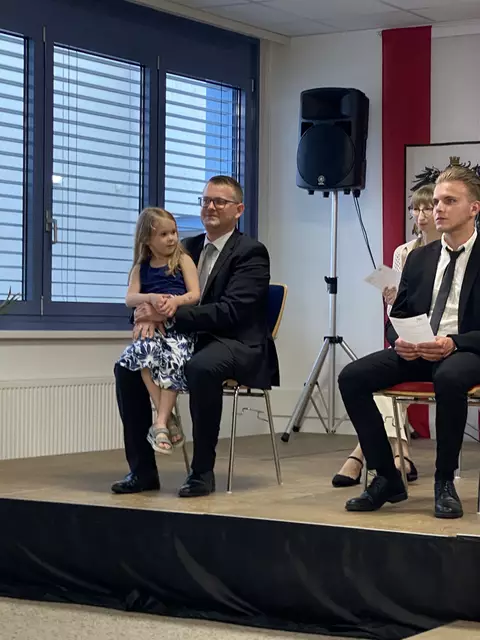 Die Familien unterstützten die Abendschüler, mussten in den 4 Jahren aber auch oft zurückstecken.