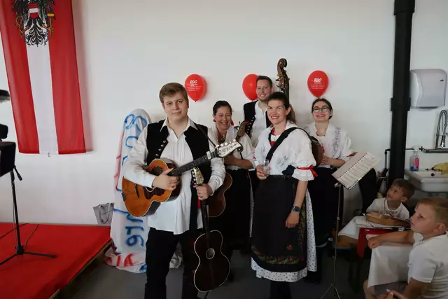 Foto: Enthüllung der "Venus von Unterpullendorf"