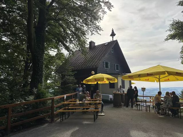 Die urige Schutzhütte. | Foto: MeinBezirk Perg/Köck