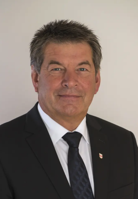 Der Silzer Bürgermeister Helmut Dablander. | Foto: Privat