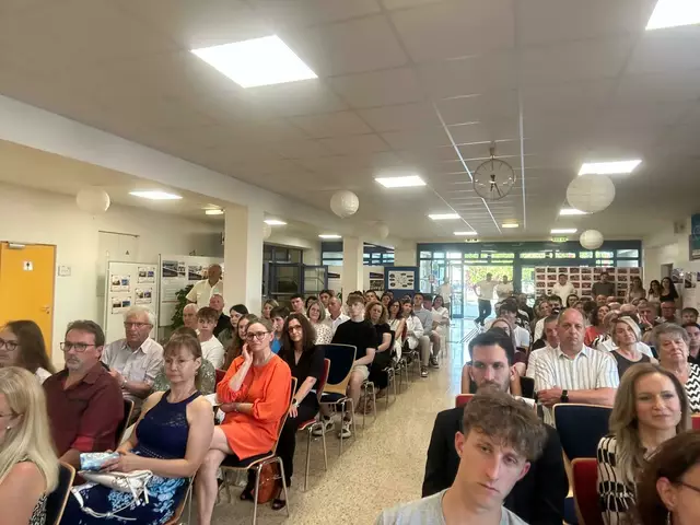 Ein Lebensabschnitt geht zu Ende - auch für Eltern und Familie | Foto: HAK OP