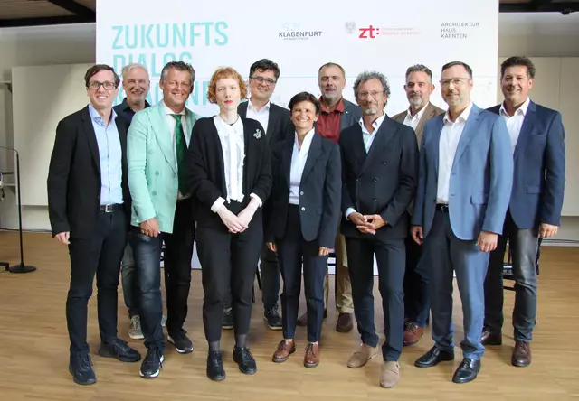 Eröffnung des Zukunftsdialoges zum Thema Koralmtunnel im Architektur Haus Kärnten mit Bürgermeister Christian Scheider, Vizebürgermeister Ronald Rabitsch und den Fachreferentinnen und Referenten.
  | Foto: StadtKommunikation / Wedenig