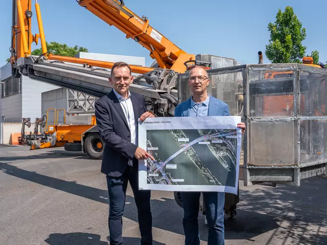 Im Rahmen des Pressegesprächs haben der Wiener Baustellenkoordinator Christian Zant sowie der Abteilungsleiter für Brückenbau und Grundbau der Stadt Wien (MA 29), Wolfgang Strenn, die größten Sommerbaustellen des Jahres präsentiert. | Foto: MeinBezirk/Valentina Marinelic