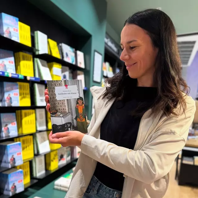 Kasandra Blazan hat das Buch "Ausländer mit Klasse" veröffentlicht.  | Foto: Kasandra Blazan
