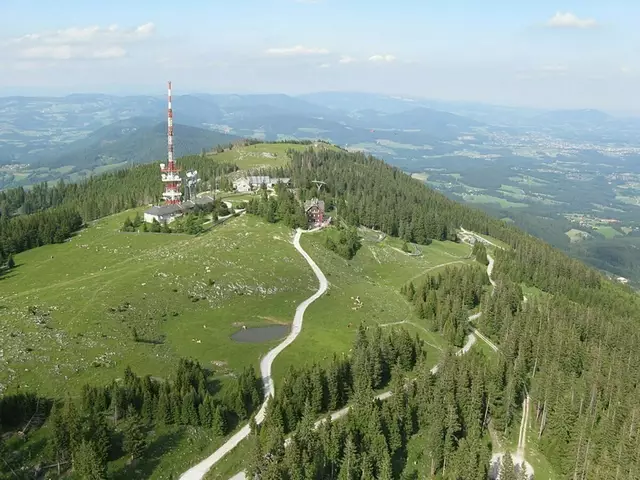 Die zahlreichen Strecken am Schöckl haben es dem MTB-Profi angetan: "Von meiner Wohnung in Mariatrost gibt es keine Ampeln zum Stehenbleiben." | Foto: Schöckl Seilbahn