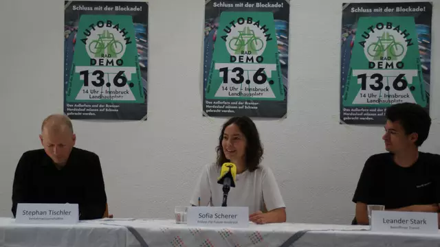 „Wenn wir heute wichtige Entscheidungen verschlafen, wird uns das Jahrzehnte kalt im Nacken sitzen“,
warnt Sofia Scherer von Fridays For Future Innsbruck | Foto: Paula Schick
