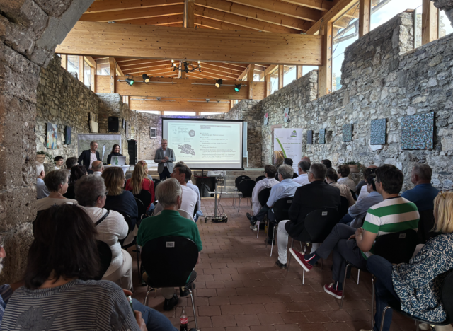 Arnoldsteins Bürgermeister Antolitsch begrüßte die Gäste. | Foto: MeinBezirk.at