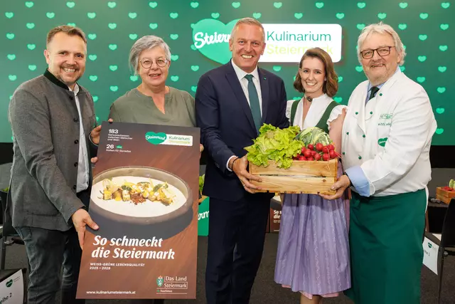 Eberhard-Wirtin Ilse Blachfellner-Mohri (2. v. l.) ist seitAnfang an beim Kulinarium Steiermark dabei. | Foto: STG/Erwin Scheriau