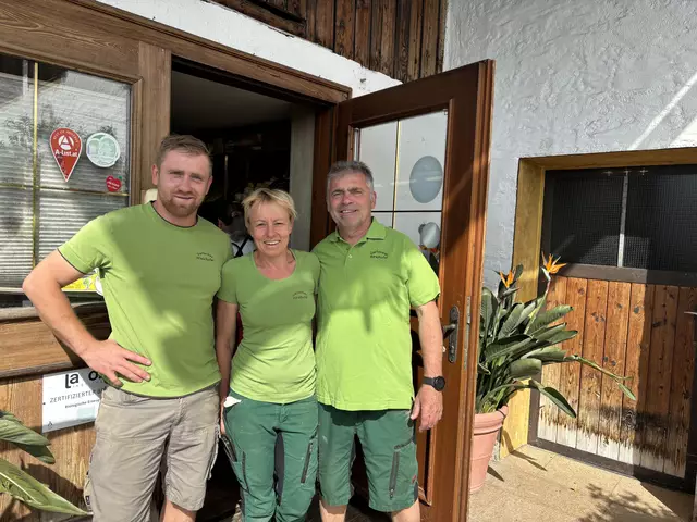 Tobias Winklhofer, Sabine Winklhofer und Johann Winklhofer. | Foto: Simon Haslauer