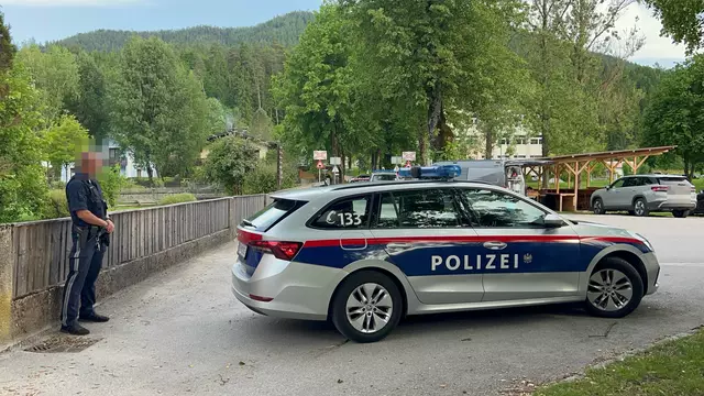 Ein Mann wurde nach einer Attacke auf Polizisten erschossen.
 | Foto: DOKU-NÖ