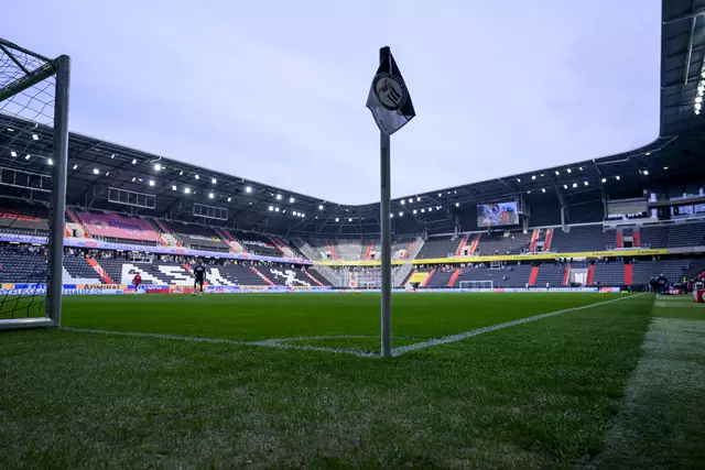 Ein Neubau wie in Linz kommt billiger als ein Stadionumbau. In Graz spart man sich dafür eine mögliche Umweltverträglichkeitsprüfung.  | Foto: GEPA