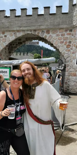 MeinBezirk trifft Jesus - kann nicht jeder sagen :) aber der "junge" und der "alte" Jesus sind immer für  | Foto: Eva-Maria Leodolter