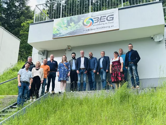 Das Trinkwasserkraftwerk Waldhof am Gaisberg wurde am 5. Juni offiziell von der Gemeinde an die BEG übergeben. | Foto: Kogler