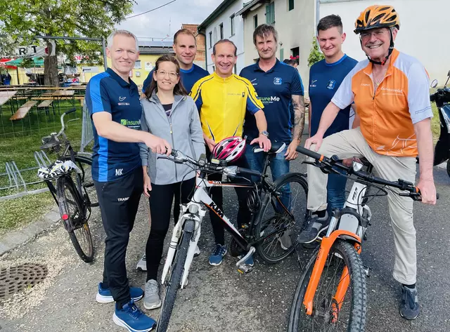 Mario Kemminger, Claudia Kemminger, Obmann USC-Wetzelsdorf Christian Pfeiler, Günther Deutsch, Thomas Zott, Robyn Gahr, LTP und Seniorenobmann Carlo Wilfing. | Foto: Schultes