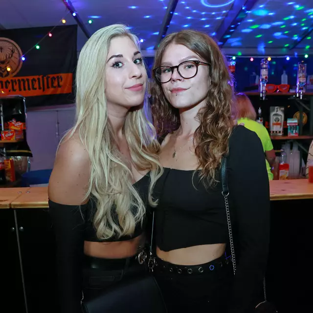 Jenny und Amelie aus Vöcklabruck | Foto: Helmut Klein