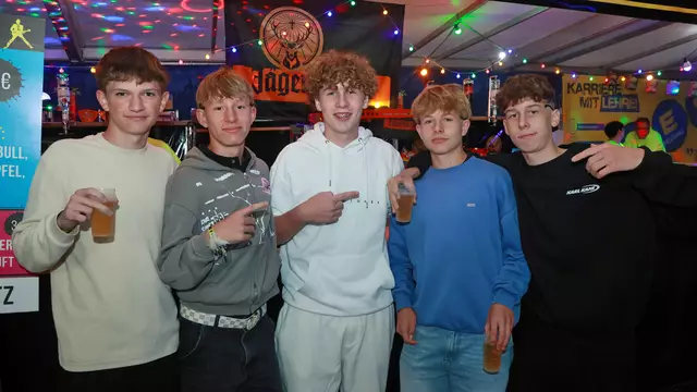 Jonas, Clemens,Elias, Christoph, Sebastian aus Schörfling | Foto: Helmut Klein