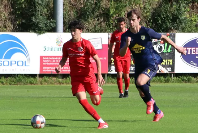 Luca Messner (Nummer 7) scorte doppelt | Foto: Gerhard Langmann