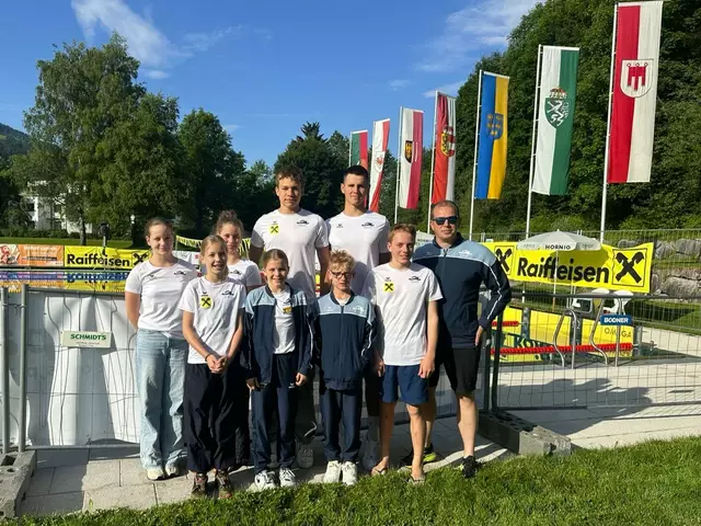 Das SVV-Team in St. Johann in Tirol mit Trainer Christoph Mayer