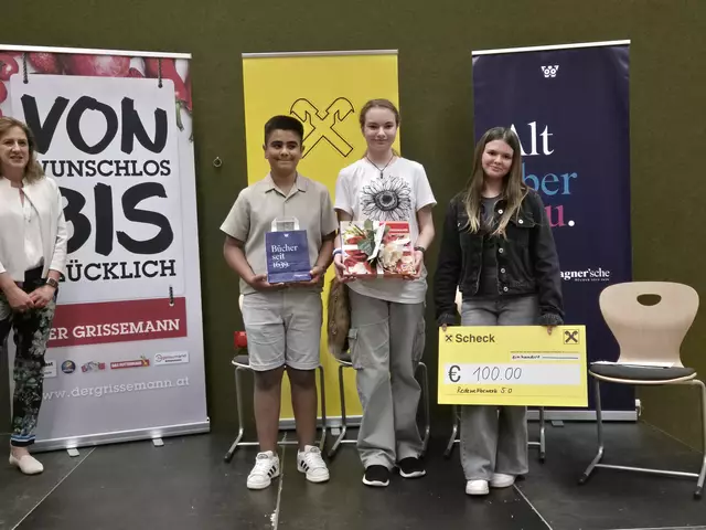 Die Sieger der 3. Klassen (Englisch): Ülger Ekrem,	Ladner Emma und Thaler Mia


 | Foto: Mittelschule Zams-Schönwies