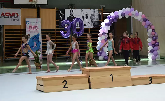 Tiroler Landes-Meisterschaften für rhythmische Gymnastik. | Foto: Schwaighofer