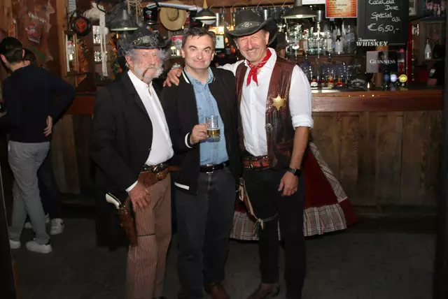 Marshall Fritz Wurglits, Geburtstagskind Michael Strini und Sheriff Sascha Wurglits | Foto: Peter Seper