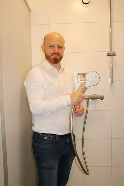 Im Rathaus gibt es bereits öffentliche Duschen für die Bediensteten der Stadt Graz. SPÖ-Gemeinderat Arsim Gjergij möchte weitere Einrichtungen dieser Art in der Stadt schaffen. | Foto: Gjiergij
