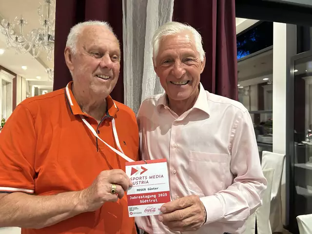 Moser und Moser in Trentino: Ex-Figaro Günter Moser aus Steinerkirchen trifft seinen Namensvetter und italienische Radsportlegende, Francesco Moser. | Foto: Reizelsdorfer