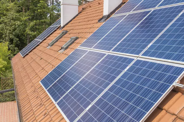 "Niederösterreich ist die Ökostrom-Lokomotive Österreichs", meint Pernkopf. Dazu tragen die vielen PV-Anlagen bei. (Archivbild) | Foto: Wurnig