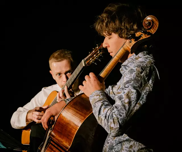 Mit der haus.kultur bringt Erich Oskar Huetter Musik an ungewöhnliche Konzertorte. | Foto: Galani