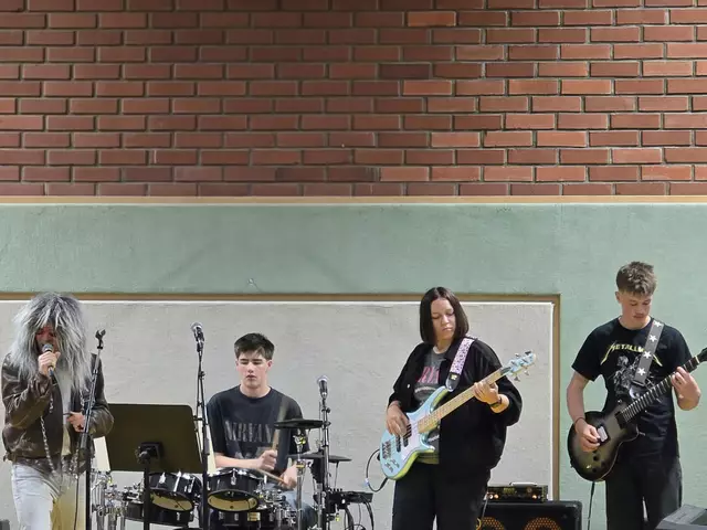 Der Sozialausschuss lud kürzlich zum Benefizkonzert der Rock- &amp; Pop-Bands der Regionalmusikschule Sieghartskirchen. | Foto: Sozialausschuss der Marktgemeinde Sieghartskirchen