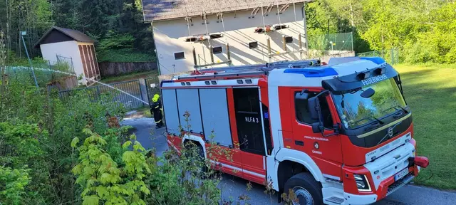 Übung für ein mögliches Hochwasser-Szenario: Die Kameraden der Gaminger Feuerwehr probten nun den Ernstfall. | Foto: Freiwillige Feuerwehr Gaming