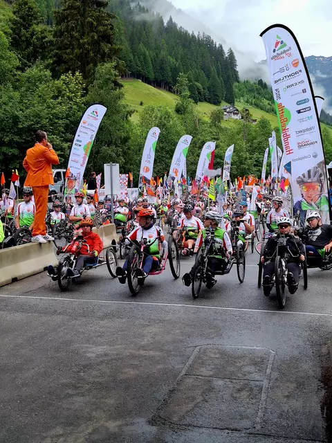 Wie im vergangenen Jahr werden auch heuer wieder über 100 Starter erwartet. | Foto: Dietmar Walser/TVB Tiroler Oberland