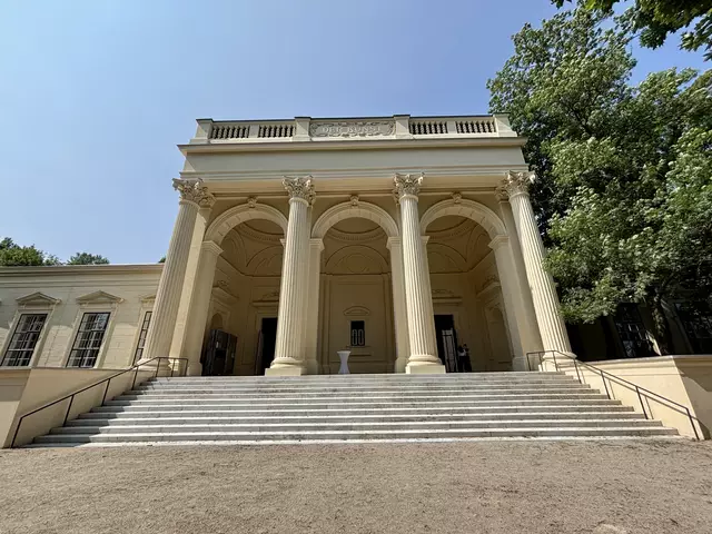 Die Bildhauerateliers des Bundes im Prater wurden den Künstlerinnen und Künstlern übergeben. | Foto: Marlene Graupner/MeinBezirk