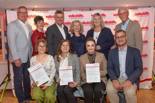 Die Volkshilfe Niederösterreich ehrte ihre langjährigen Mitarbeiterinnen aus dem Bezirk Scheibbs. | Foto: Volkshilfe Niederösterreich/Service Mensch GmbH