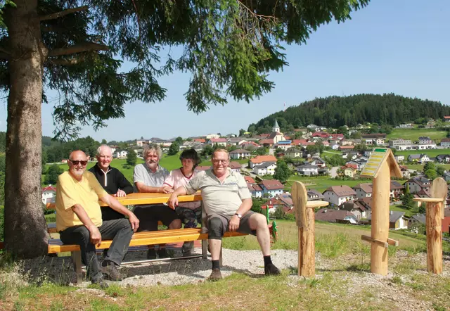 Von links: Heinrich Walchensteiner, Herbert Punz, Obmann Hannes Pum, Sabrina Pum und Hubert Rockenschaub. | Foto: Ingo Punz