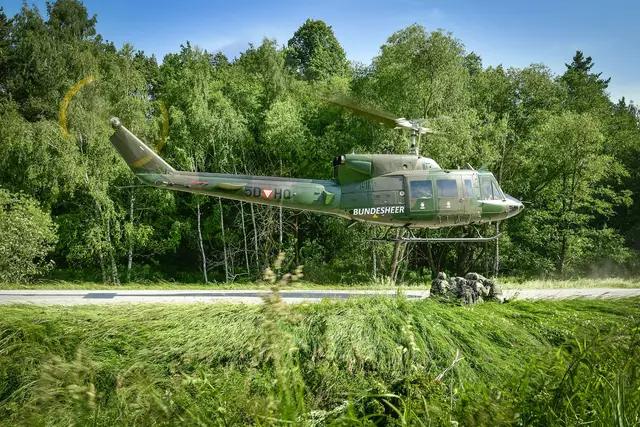 Im Einsatz sind 50 gepanzerte Kampf- und Gefechtsfahrzeuge, 250 Räderfahrzeuge und sieben Luftfahrzeuge.  | Foto: HBF/Gunter Pusch; ÖBH/Manfred Raunegger