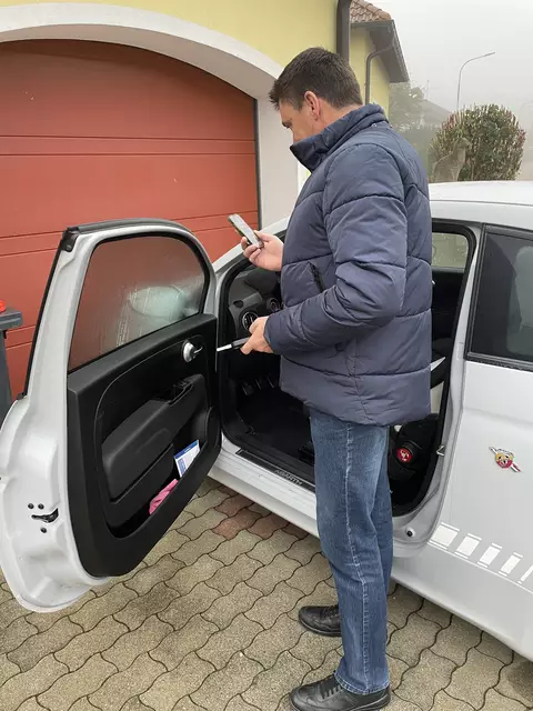 Zugausfall laut Scotty-App, also doch mit dem Auto in die Arbeit pendeln. | Foto: Alexandra Goll