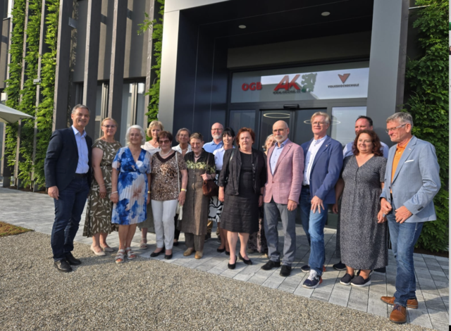 In der AK-ÖGB Außenstelle Weiz wurde die neue Eröffnung mit einer Vernissage gestartet. | Foto: zVg