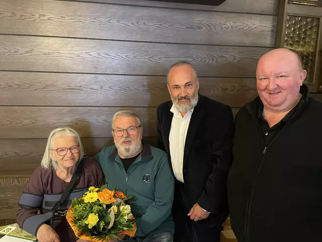 90. Geburtstag in St. Anton an der Jeßnitz: Maria und Johann Flach mit Bürgermeister Manfred Zellhofer und Pfarrer Marian Lewicki | Foto: Gemeinde St. Anton an der Jeßnitz