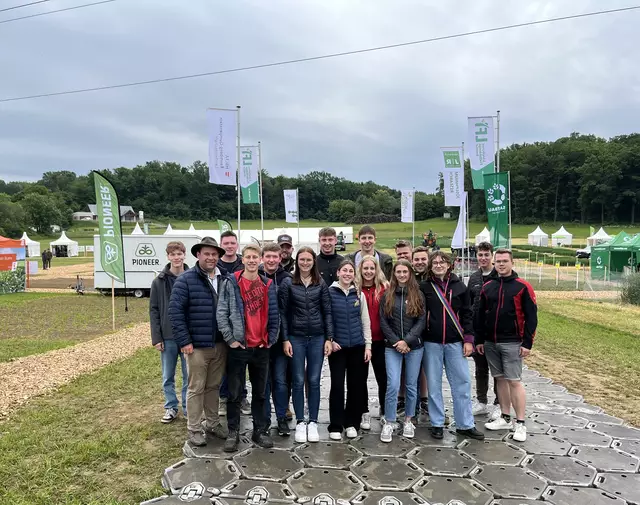 Der Feldtag in Wieselburg bot eine gelungene Mischung aus fundierter Wissensvermittlung, praxisnaher Erfahrung und der Möglichkeit zur individuellen Vertiefung. | Foto: HLBLA St. Florian
