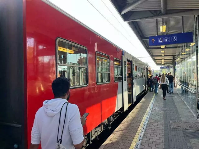Zug-Pünktlichkeit ist laut ÖBB im Mai stark gesunken. | Foto: Daniel Arbes
