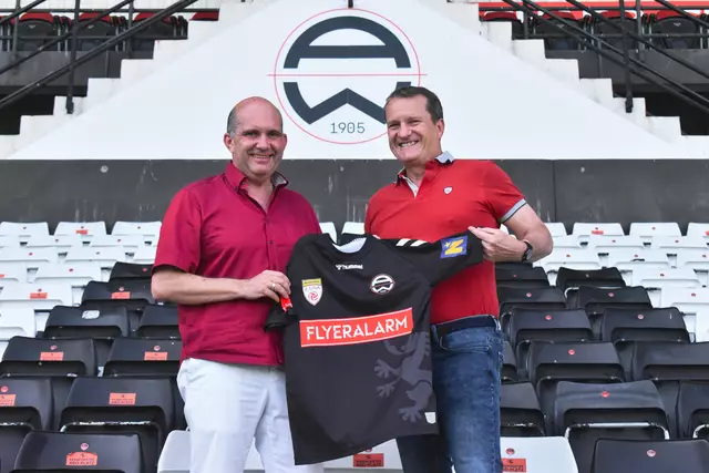 Ralf Muhr (l.) und Thomas Janeschitz. | Foto: Admira Wacker