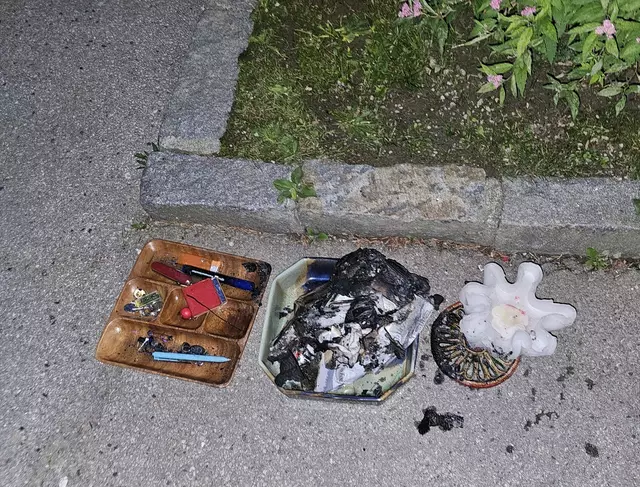 Ein Atemschutztrupp der Freiwilligen Feuerwehr Perau habe die verbrannten Gegenstände aus der Küche entfernt. | Foto: Hauptfeuerwache Villach