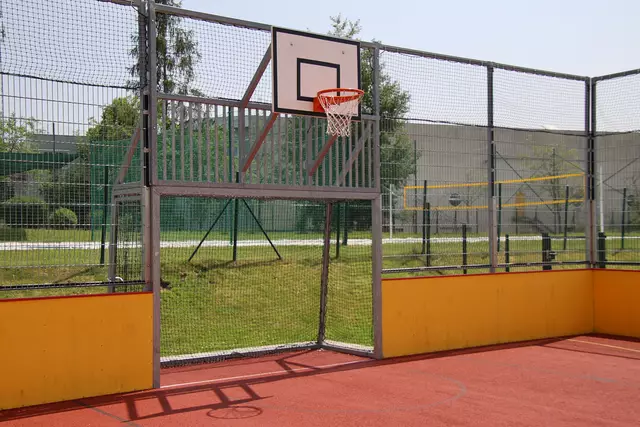 Plätze für Ballspiele stehen ebenso zur Verfügung.