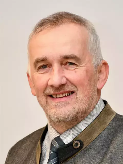 Der Landwirt und engagierte Kommunalpolitiker verstarb am Mittwoch überraschend im Alter von 58 Jahren. | Foto: Gemeinde Irnfritz