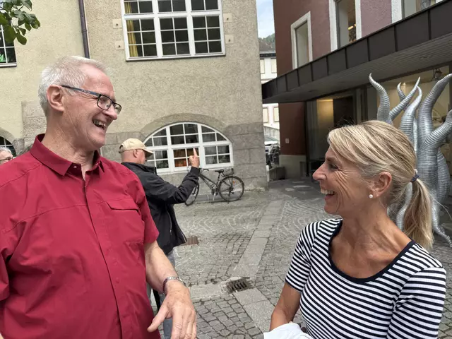 Der Künstler und ein Fan ... | Foto: leflaneur-herrbert waltl