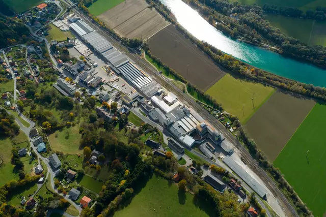 Die Firma Knauf Insulation aus der Luft. | Foto: Knauf Insulation