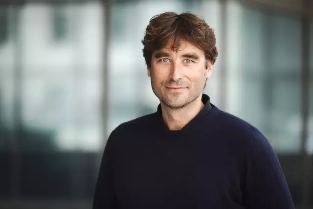ISTA-Biophysiker Johann Danzl erhält vom Europäischen Forschungsrat (ERC) rund 2,8 Millionen Euro für das Projekt MOLCONN (Molecularly informed dense connectomic mapping of mammalian brain tissue). | Foto: ISTA