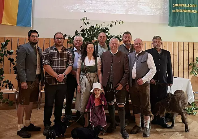 Dominik Pribitzer, Patrick Besau, Josef Studeny, Christina Studeny, Mona Grabenwöger, Josef Schodl, Christian Studeny, Josef Kohzina, Horst Frank, Harald Bauer.
 | Foto: Christine Kohzina