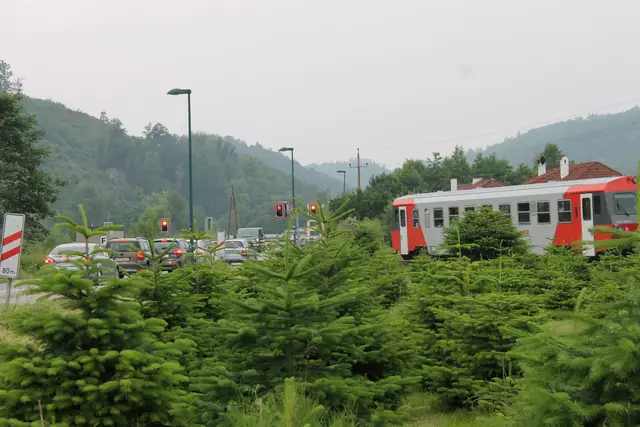 Auch bei der Kreuzung Ortseinfahrt Rottenegg ist ein Schranken | Foto: MeinBezirk/Gernot Fohler
